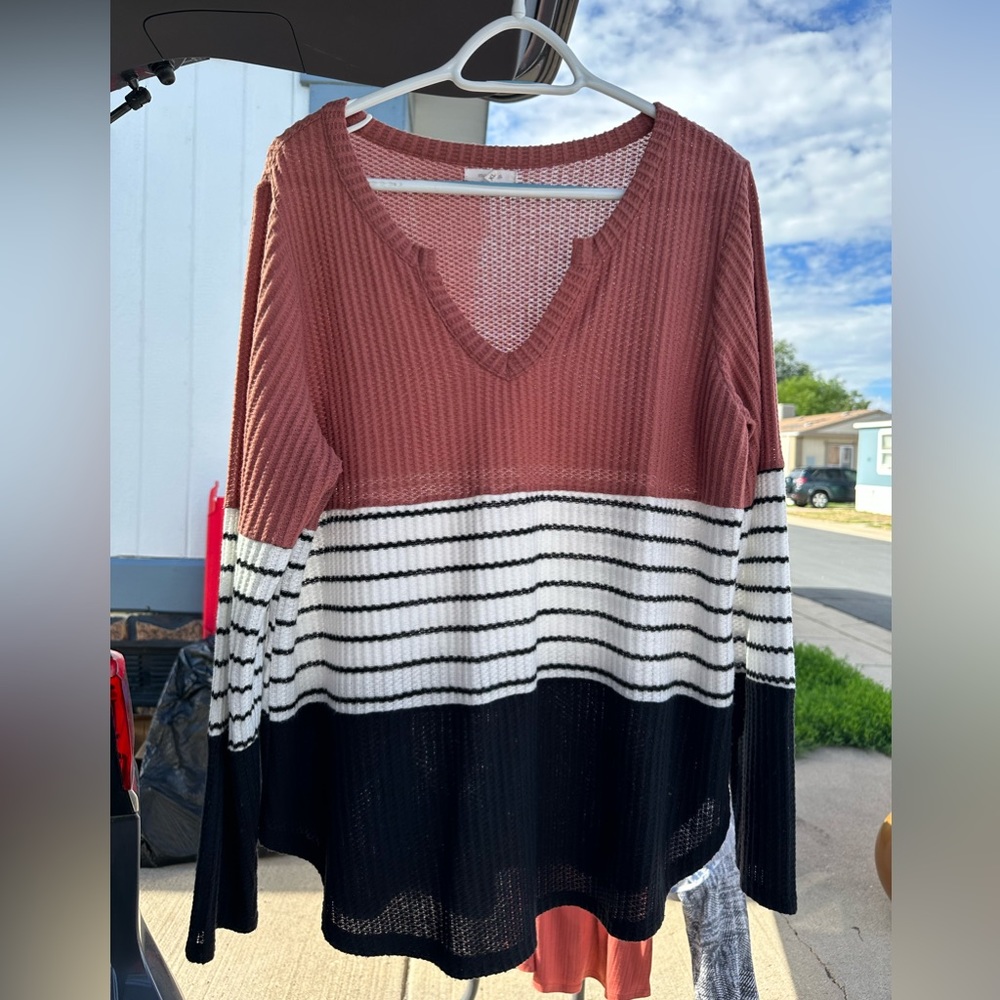 Long sleeve top